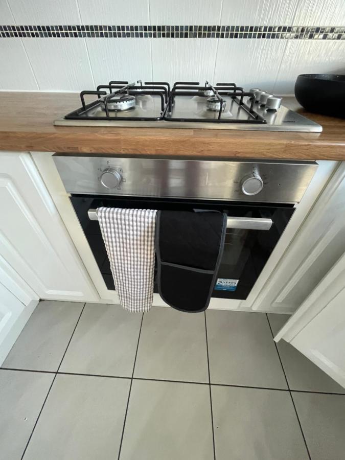 Holiday Home Cardiff City Sleeps 7 Exterior foto
