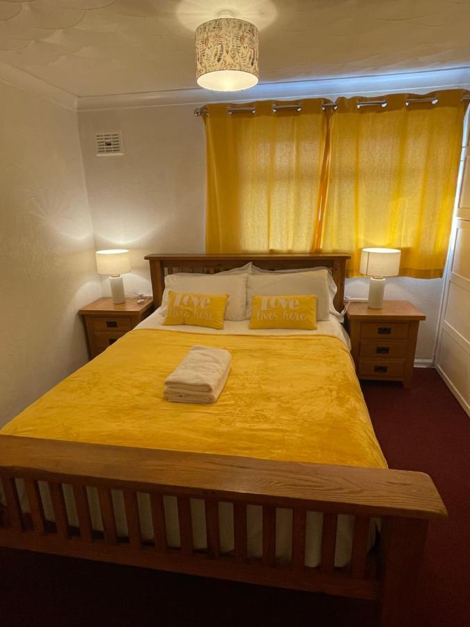 Holiday Home Cardiff City Sleeps 7 Exterior foto